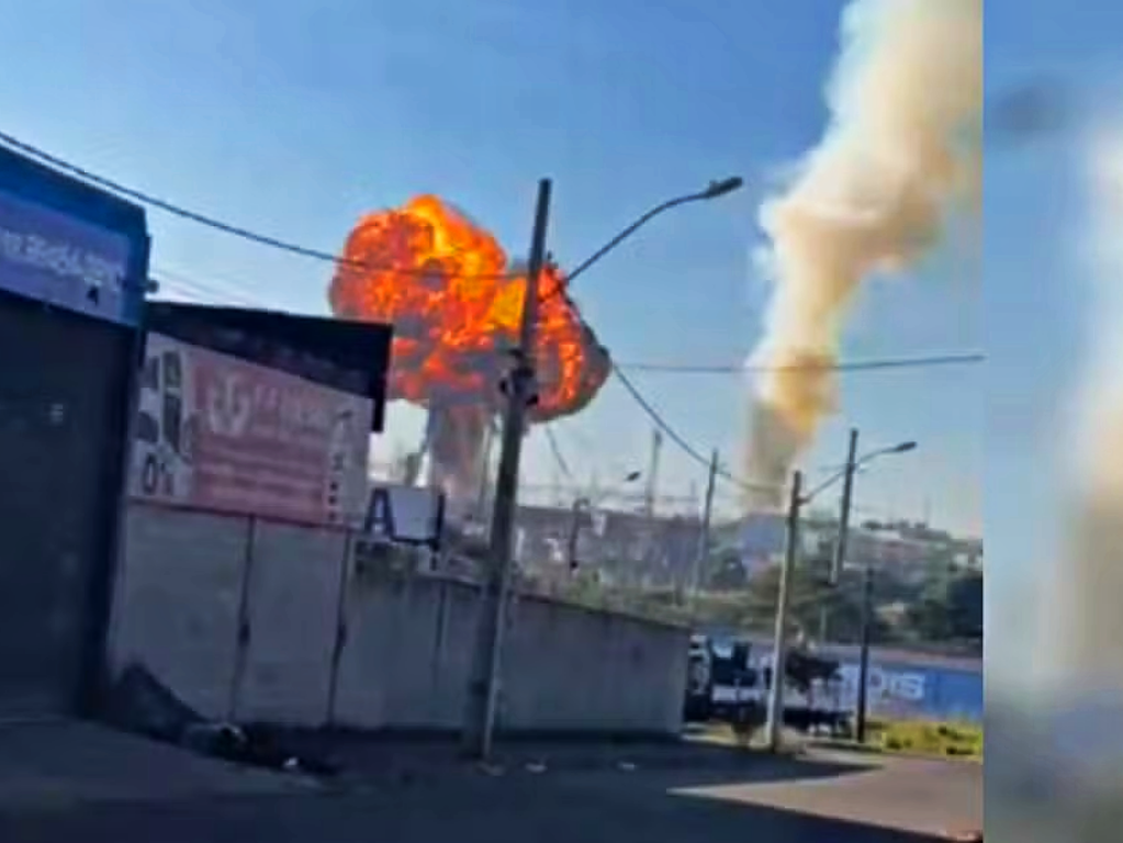 Vídeo mostra explosão e bola de fogo em subestação de energia da ...